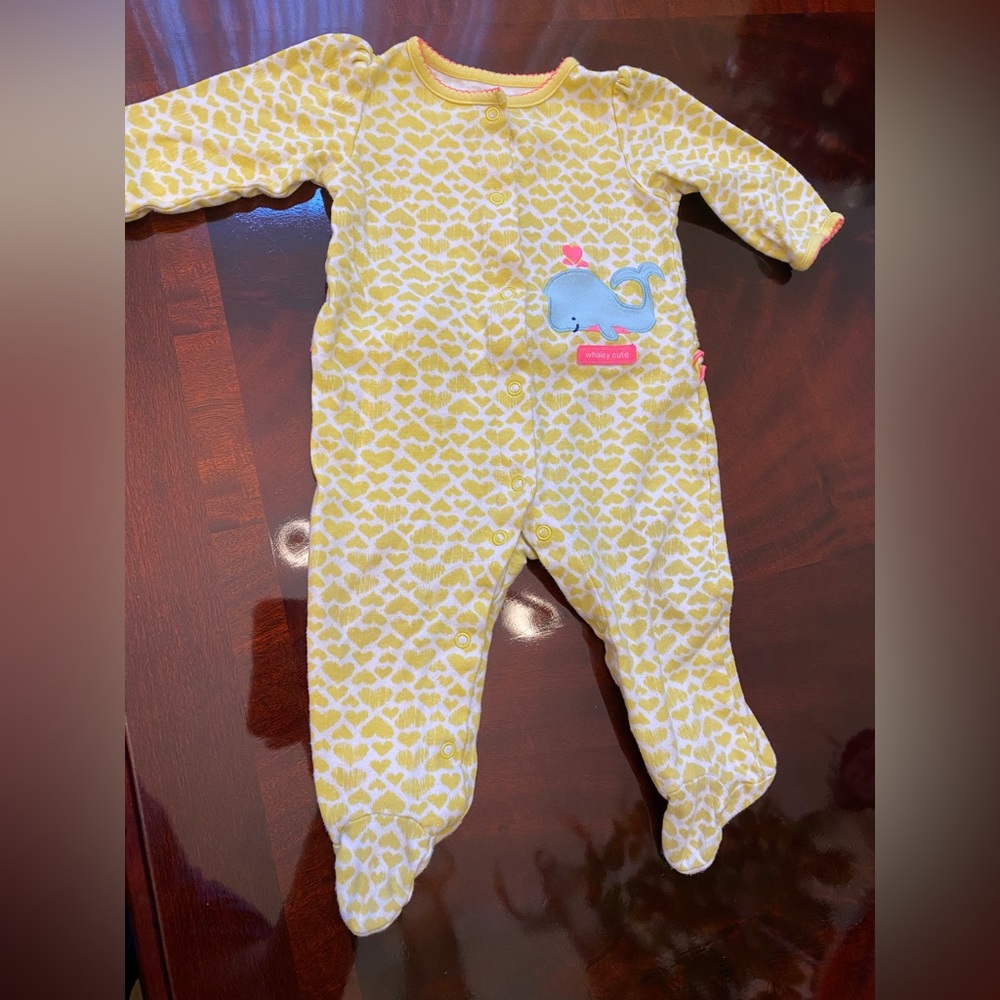 Carter’s Baby Girl Whale Sleeper Footed Pajama 9m 9 Months Ruffle Bottom